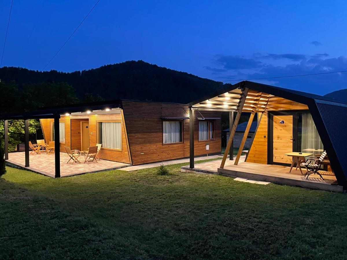 모크라 고라 Alexandar House 아파트 외부 사진
